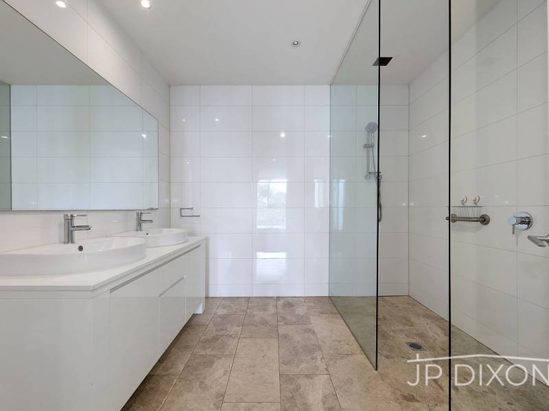 11./25 Wilson  Street, BRIGHTON, VIC 3186 Australia