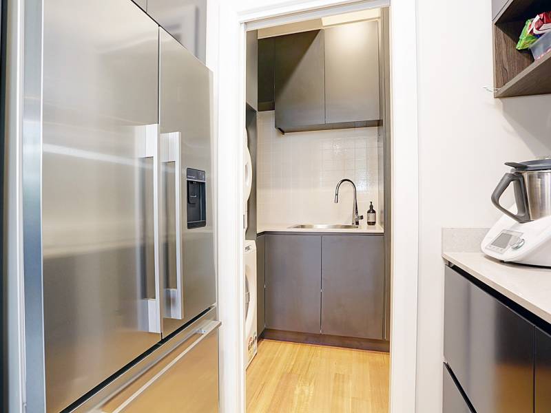 6 Iona Avenue, BRIGHTON, VIC 3186 Australia