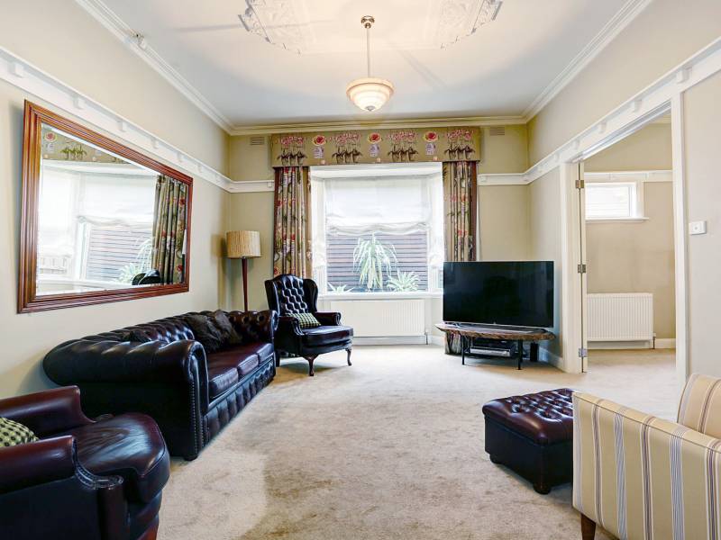 6 Iona Avenue, BRIGHTON, VIC 3186 Australia