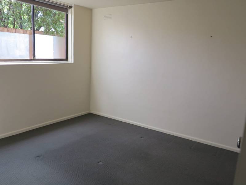 4/23 Salisbury Street, MOONEE PONDS, VIC 3039 Australia