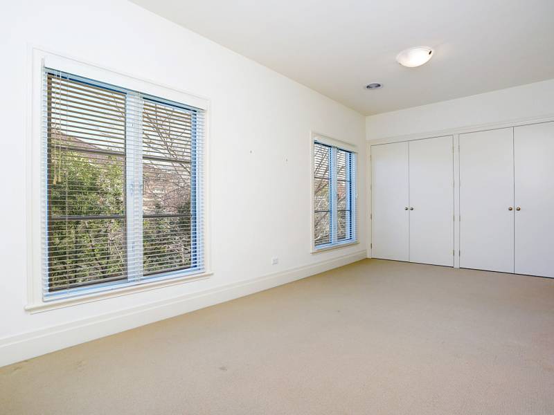 9 St Ninians Road, BRIGHTON, VIC 3186 Australia