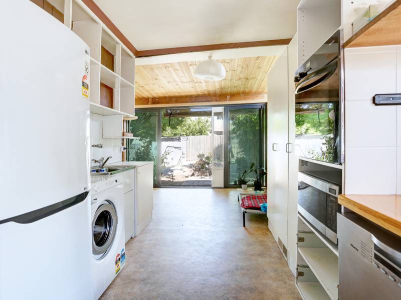 33 Carlyon Street, ORMOND, VIC 3204 Australia