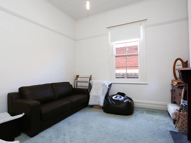 33 Carlyon Street, ORMOND, VIC 3204 Australia