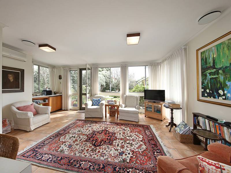 1 Normanby Street, BRIGHTON, VIC 3186 Australia