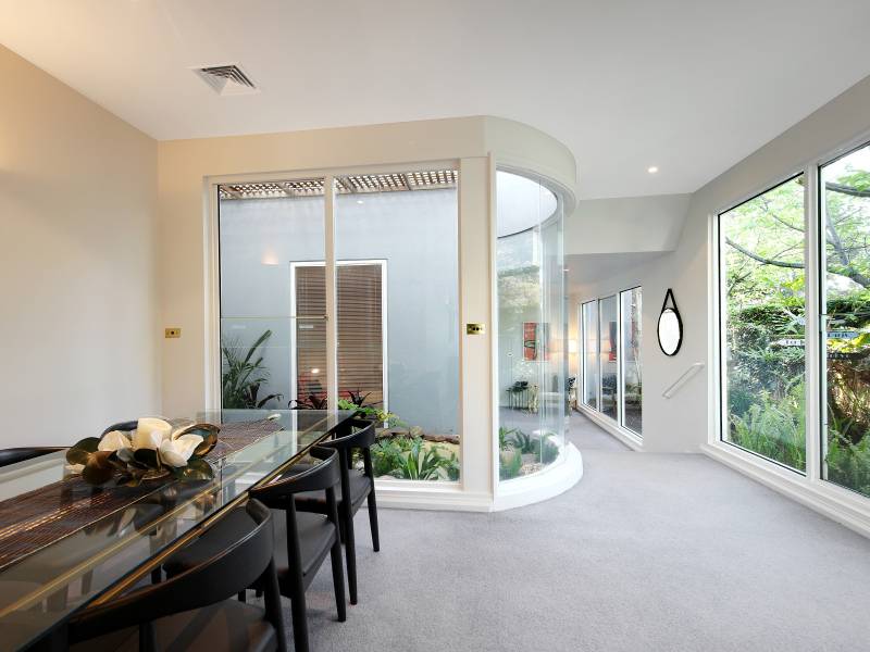 1/708 Hampton Street, BRIGHTON, VIC 3186 Australia