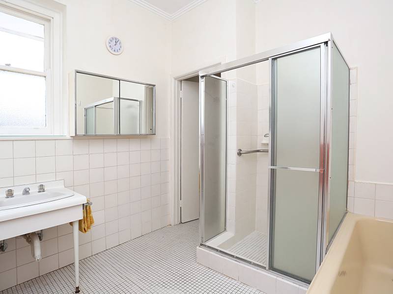 28 Gillard Street, BRIGHTON EAST, VIC 3187 Australia