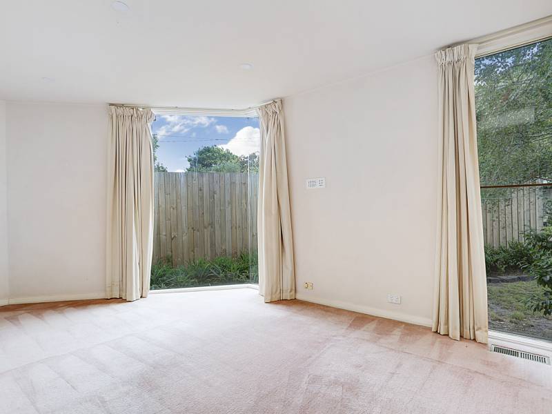 3 Baroona Court, BRIGHTON, VIC 3186 Australia