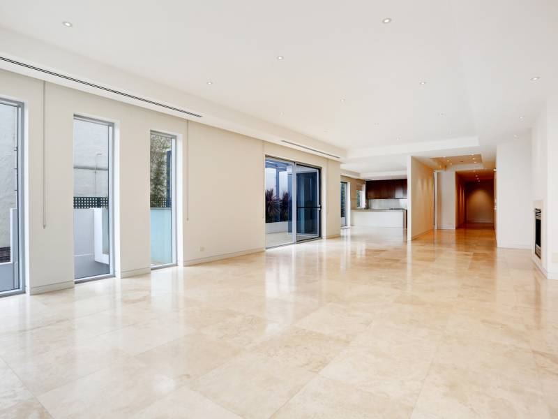 1/116 Esplanade, BRIGHTON, VIC 3186 Australia