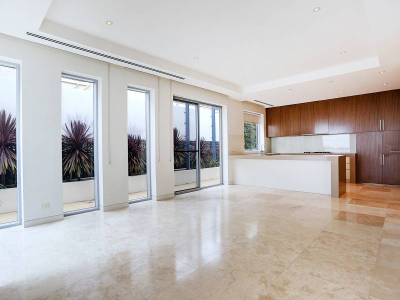 1/116 Esplanade, BRIGHTON, VIC 3186 Australia