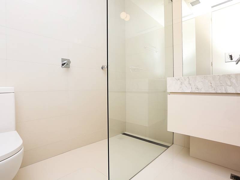 1/116 Esplanade, BRIGHTON, VIC 3186 Australia