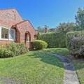 815 Hampton Street, BRIGHTON, VIC 3186 Australia