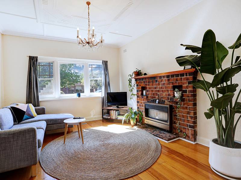 815 Hampton Street, BRIGHTON, VIC 3186 Australia