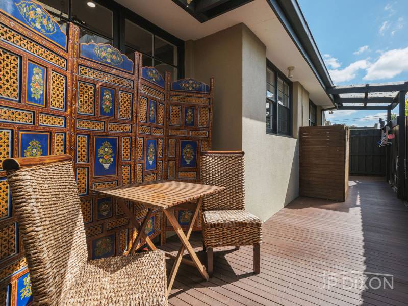 2/18 William Street, BRIGHTON, VIC 3186 Australia