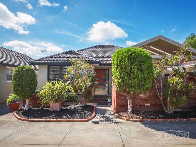 2/18 William Street, BRIGHTON, VIC 3186 Australia