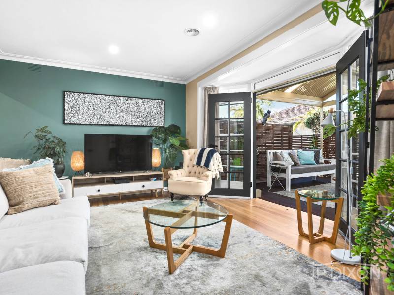 2/18 William Street, BRIGHTON, VIC 3186 Australia