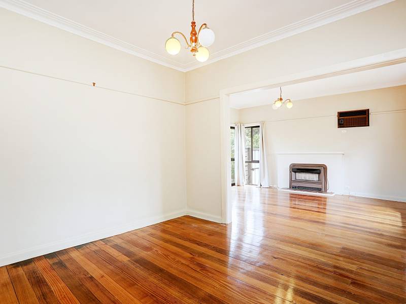 15 Paloma Street, BENTLEIGH EAST, VIC 3165 Australia