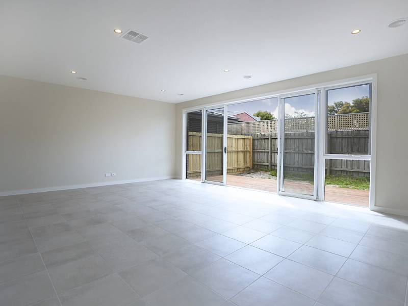 2/31 Swanpool Avenue, CHELSEA, VIC 3196 Australia