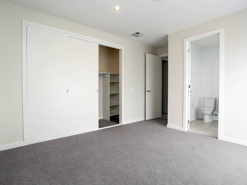 2/31 Swanpool Avenue, CHELSEA, VIC 3196 Australia