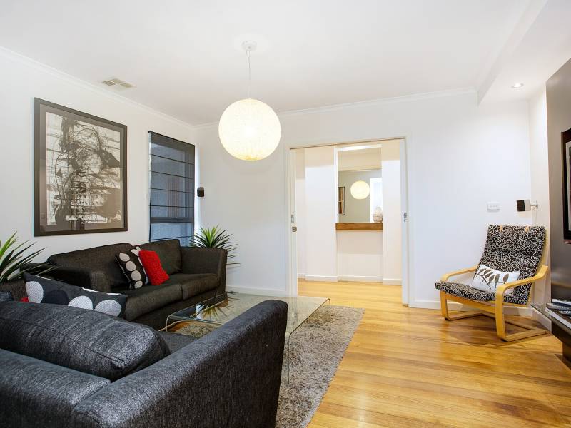 37 Albany Crescent, ASPENDALE, VIC 3195 Australia