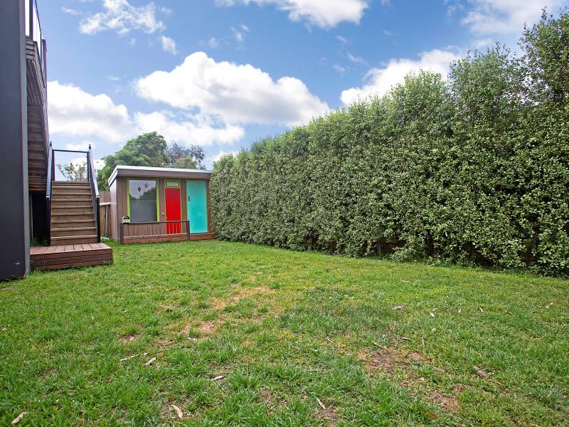 37 Albany Crescent, ASPENDALE, VIC 3195 Australia