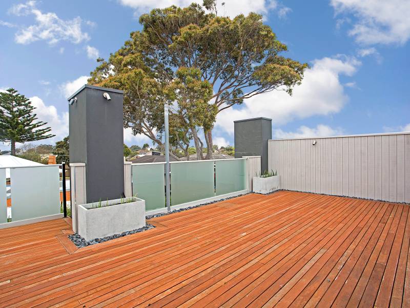 37 Albany Crescent, ASPENDALE, VIC 3195 Australia