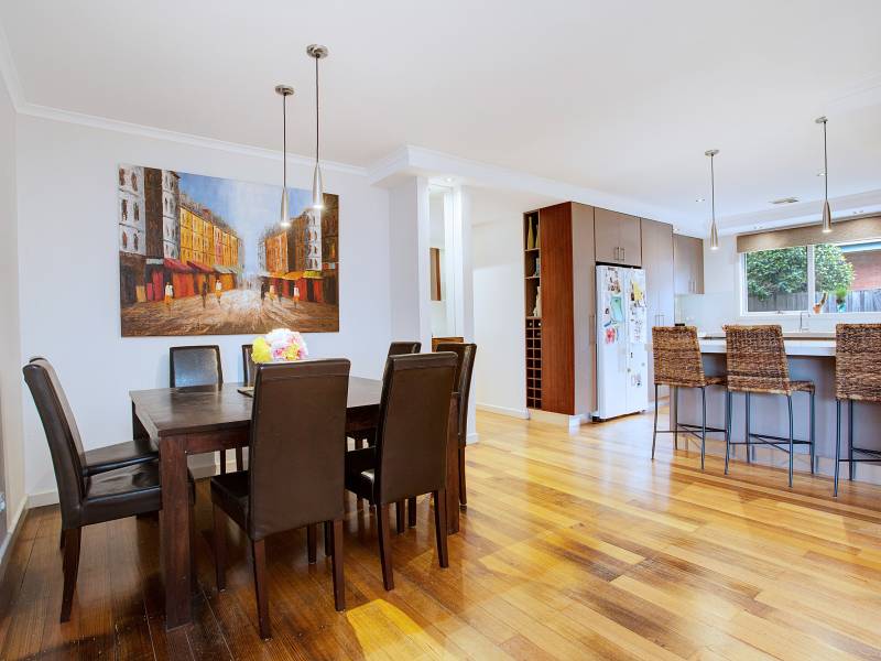 37 Albany Crescent, ASPENDALE, VIC 3195 Australia