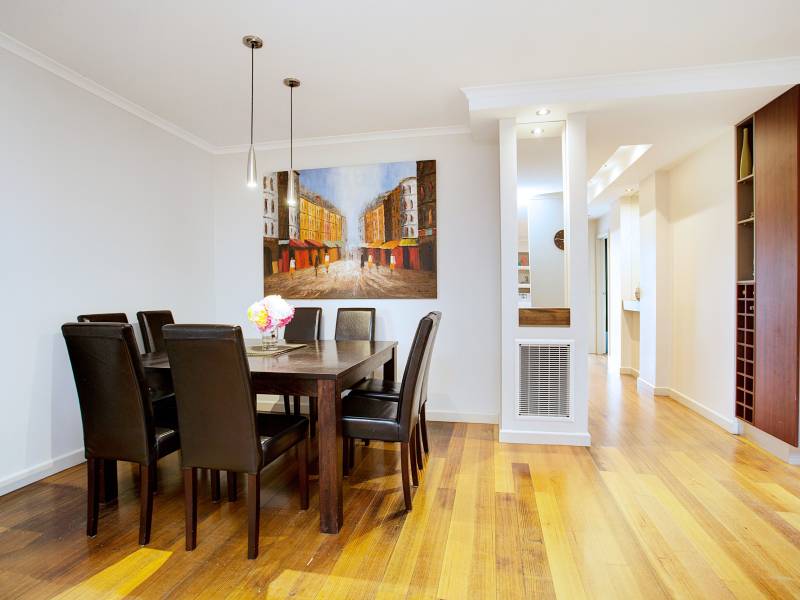 37 Albany Crescent, ASPENDALE, VIC 3195 Australia