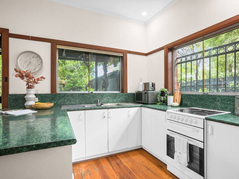 145 Carpenter Street, BRIGHTON, VIC 3186 Australia