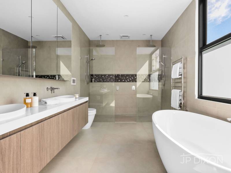 15 Peacock Street, BRIGHTON, VIC 3186 Australia