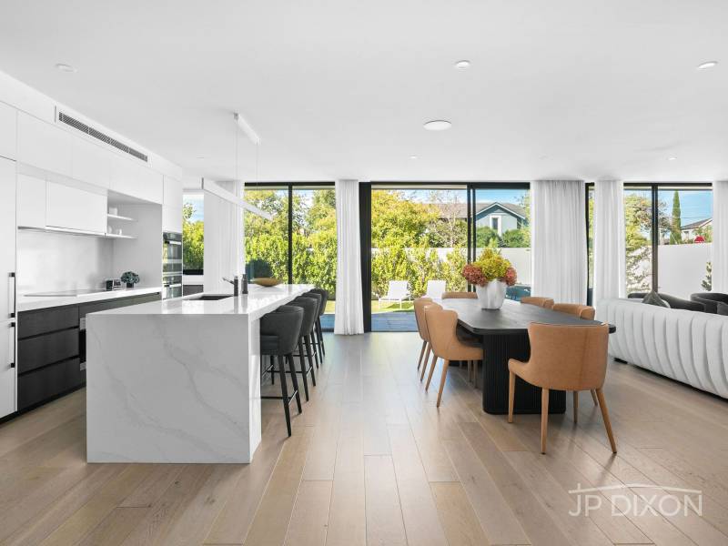 15 Peacock Street, BRIGHTON, VIC 3186 Australia