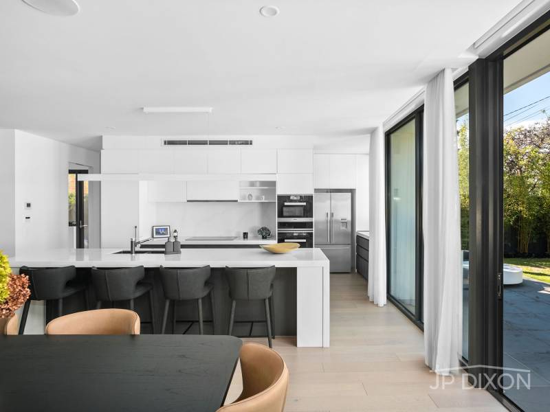 15 Peacock Street, BRIGHTON, VIC 3186 Australia