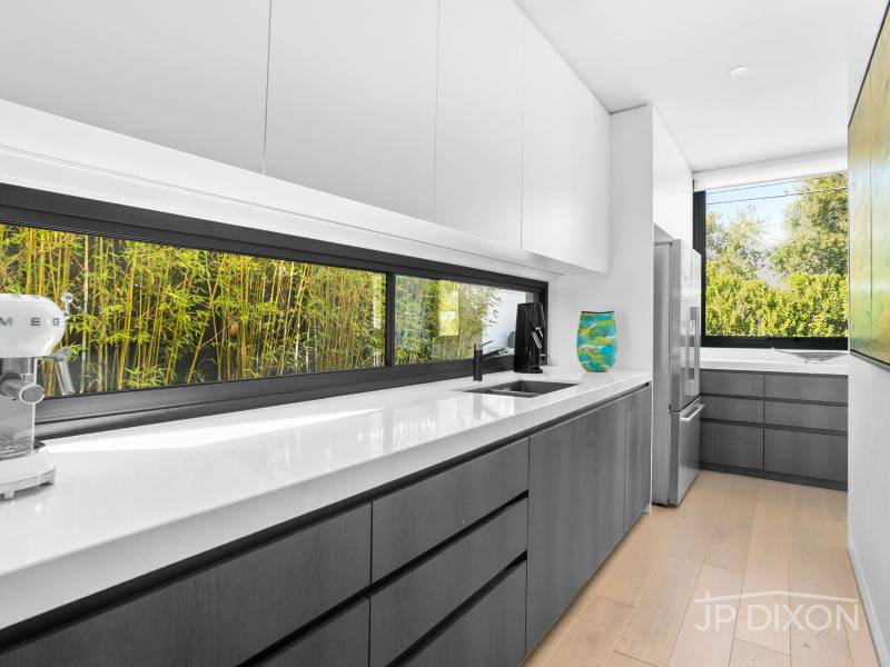 15 Peacock Street, BRIGHTON, VIC 3186 Australia