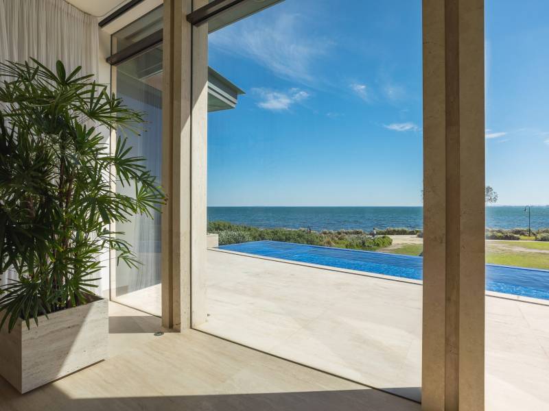 10 Shandford Avenue, BRIGHTON, VIC 3186 Australia