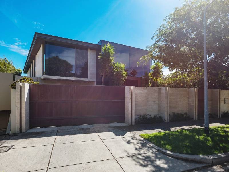 10 Shandford Avenue, BRIGHTON, VIC 3186 Australia