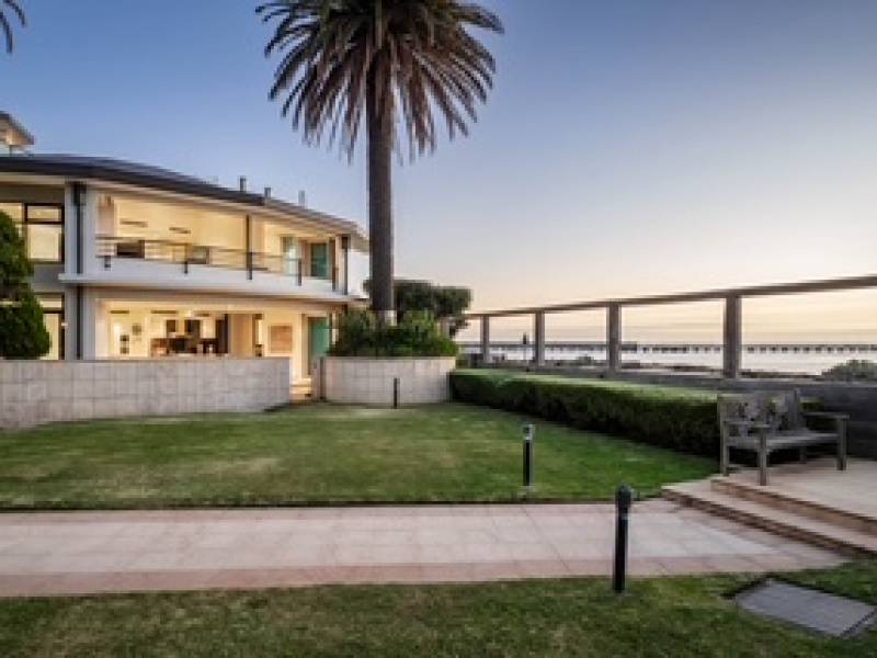12 Sandown Street, BRIGHTON, VIC 3186 Australia