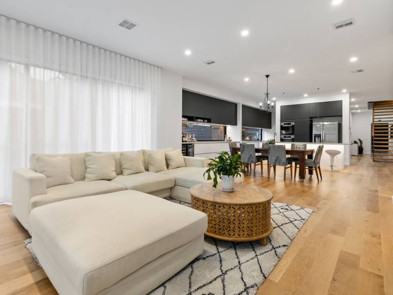 3A Glamis Avenue, HAMPTON, VIC 3188 Australia