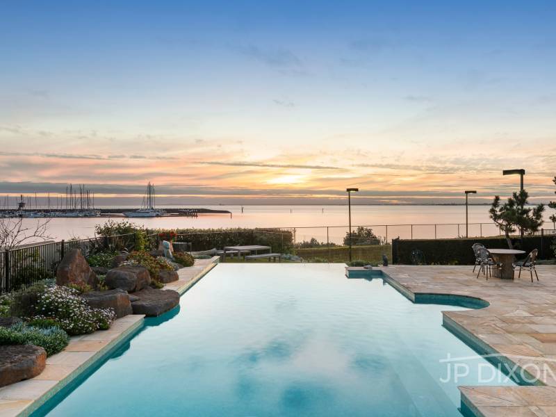 12 Moule Avenue, BRIGHTON, VIC 3186 Australia