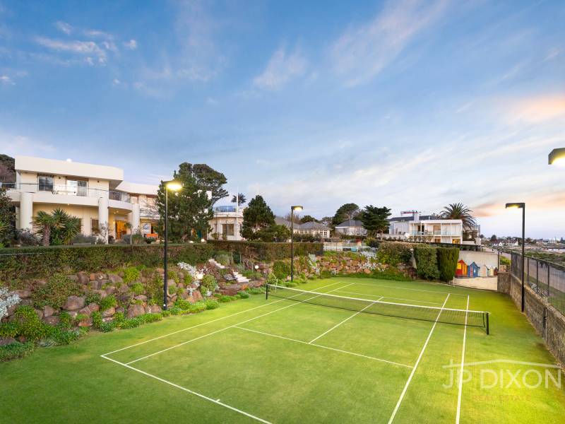 12 Moule Avenue, BRIGHTON, VIC 3186 Australia